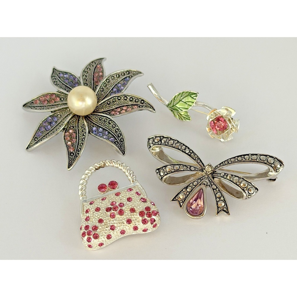 Vintage Brooch Lot Signed Avon Premier Designs Roman Rhinestone Flower Purse Pin